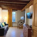 Bed & Breakfast La Porte Chamarree... *